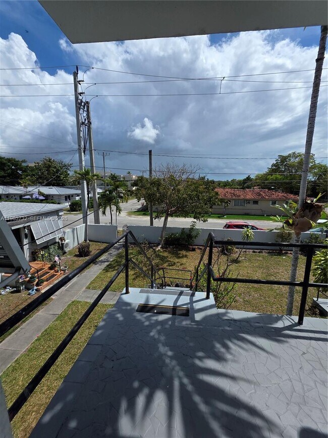 Foto del edificio - 57 Esplanade Dr