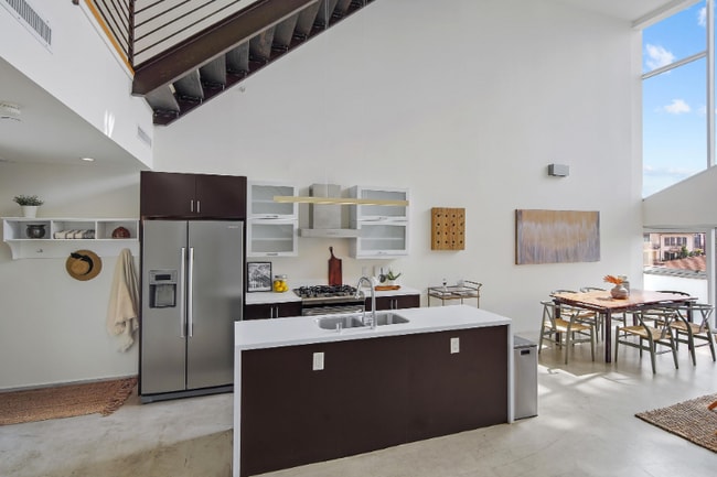 Foto del edificio - 803 Wilcox Ave