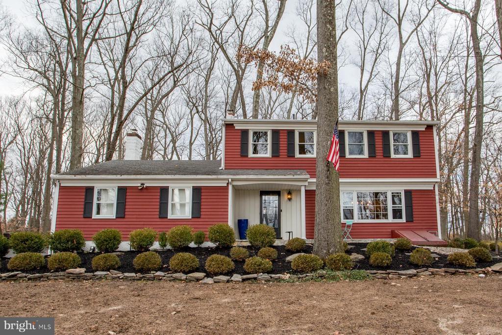 Primary Photo - 6193 Honey Hollow Rd