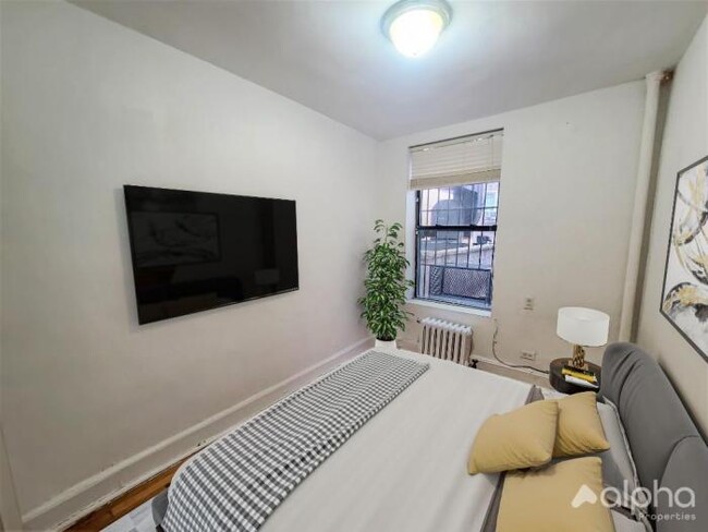 Foto del edificio - 3 bedroom in NEW YORK NY 10003