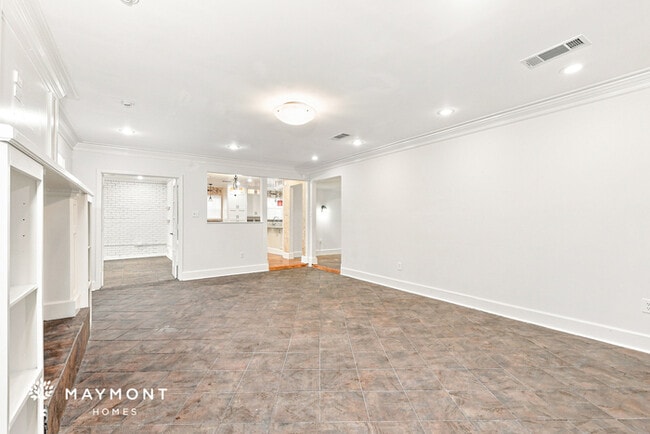 Building Photo - 317 Wicklow Cove