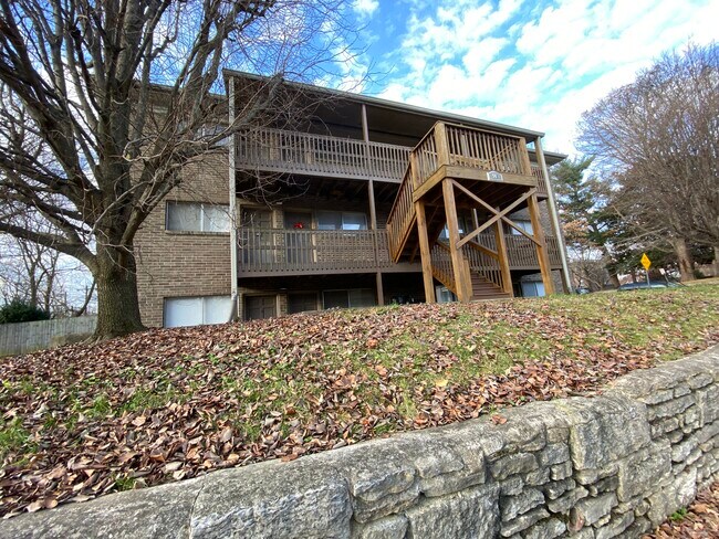 Building Photo - 1218 Innis Ct