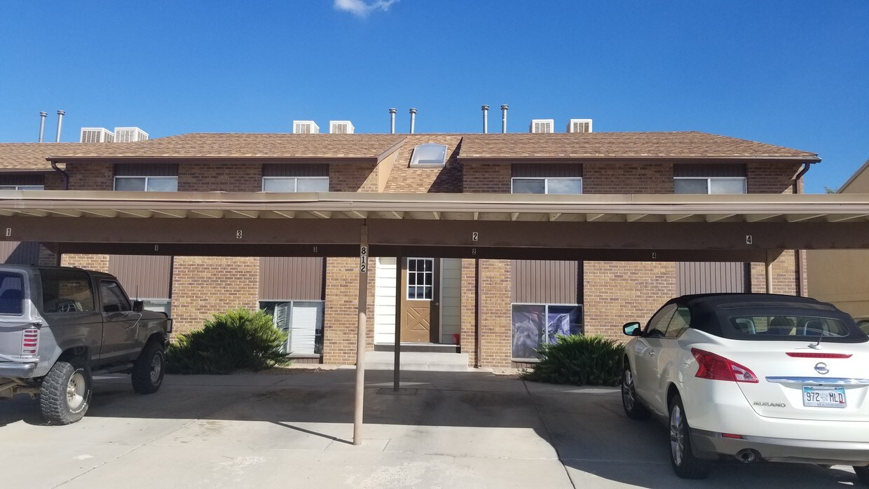 Foto principal - 812 W Cedar Ct