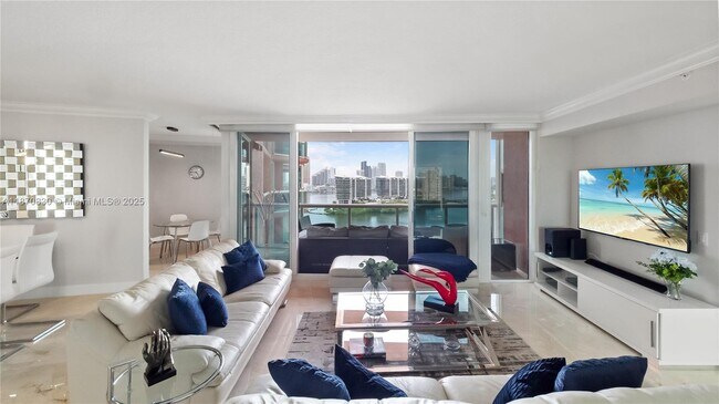 Foto del edificio - 3370 Hidden Bay Dr