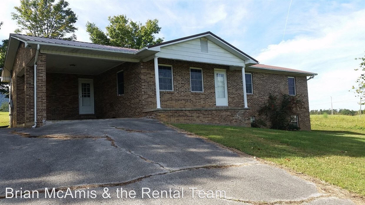 Primary Photo - 3 br, 2 bath House - 4090 Sunnydale Rd