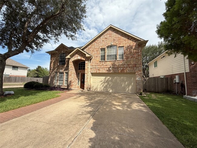 Foto del edificio - 2107 Highland Bay Ct