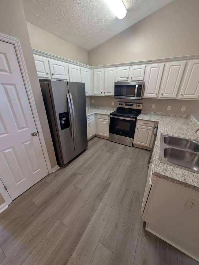 Foto del edificio - 1039 Stonemark Trl