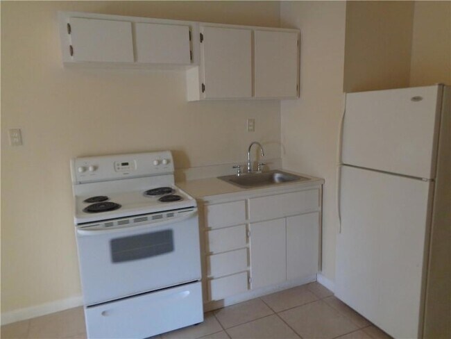 Foto del edificio - 1331 SW 44th Terrace
