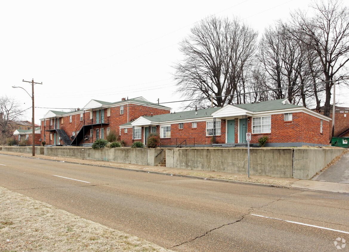 Foto del edificio - 596 Danny Thomas Blvd Apartments