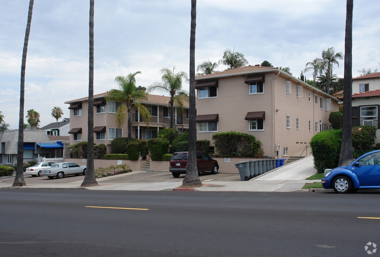 8447 La Mesa Blvd, La Mesa, CA 91942 Apartments in La Mesa, CA