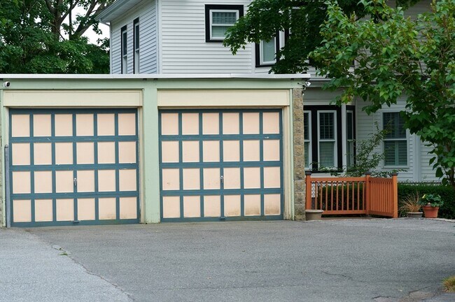 Foto del edificio - 127 Upham St