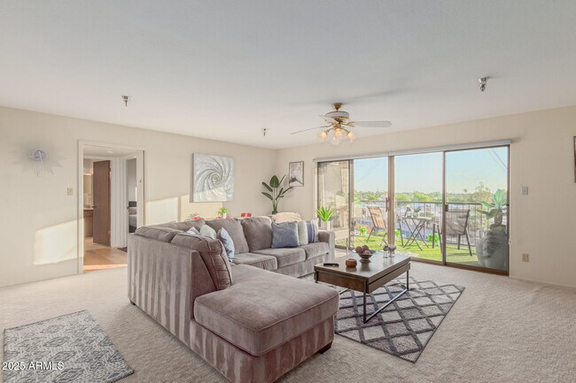 Foto del edificio - 425 S Parkcrest