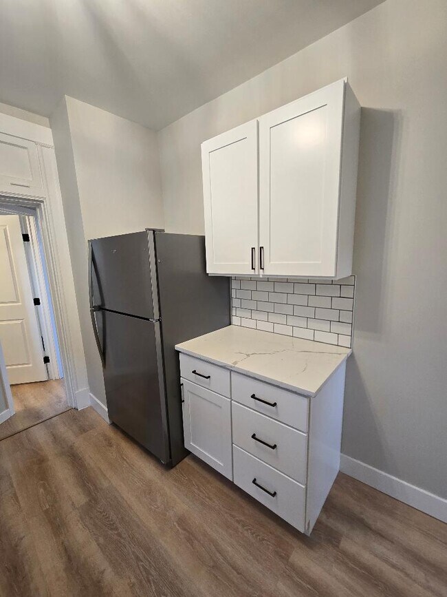 Foto del edificio - 2032 Elm Ave