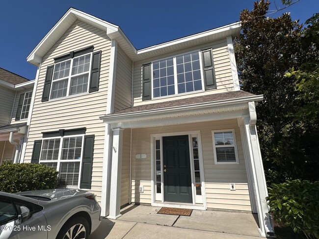 Building Photo - 1 Cattle Run Ln