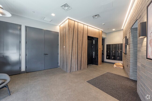 Lofts de Fairfield Station - Vestíbulo - Fairfield Station Lofts