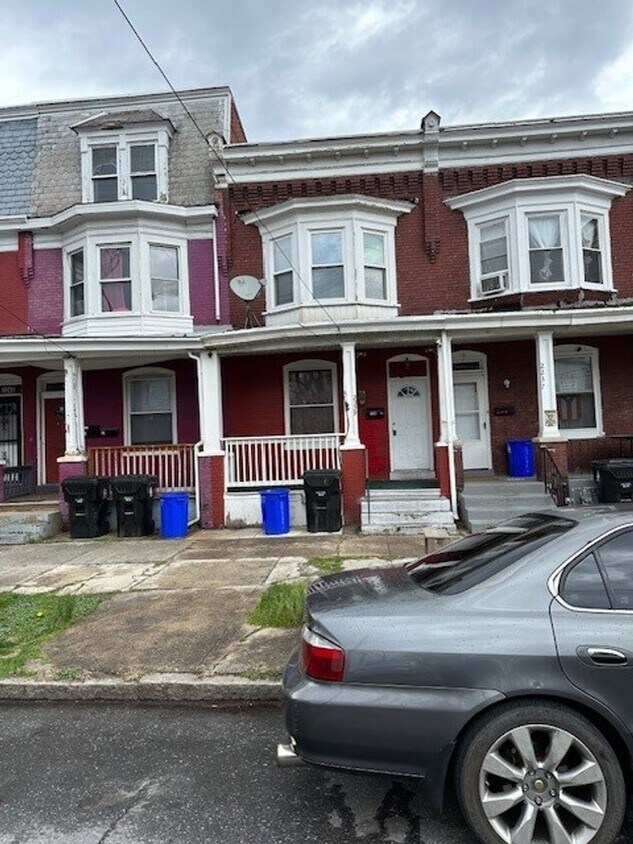 2239 Jefferson St, Harrisburg, PA 17110 House Rental in Harrisburg