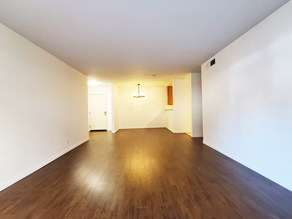 Dining Room - 11515 Rochester Ave