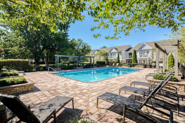 865 Bellevue Apartments Nashville, TN