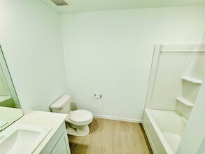 Building Photo - 16615 Trembling Aspen Ln
