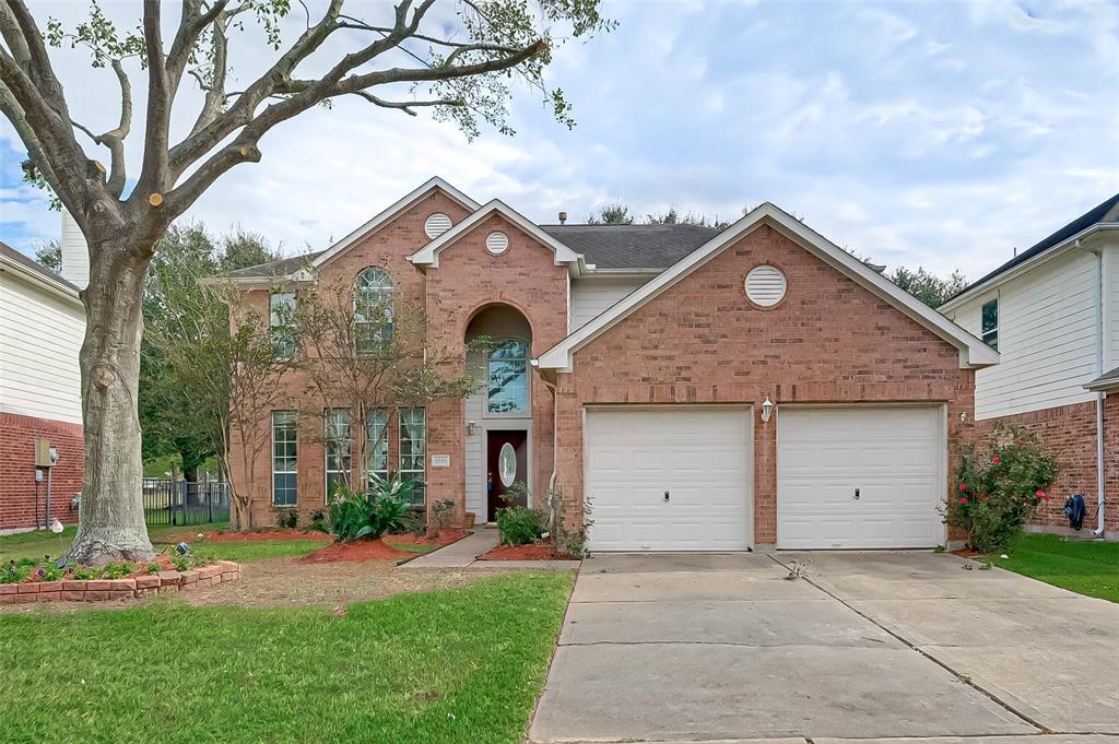Foto principal - 8846 Gas Light Village Dr