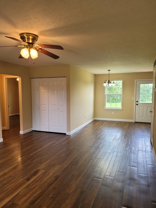 1010 Haile St, Park Hills, MO 63601 Townhome Rentals in Park Hills MO