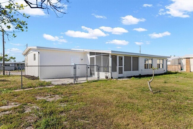 Foto del edificio - **FIRST MONTHS RENT FREE** Waterfront 3 Be...