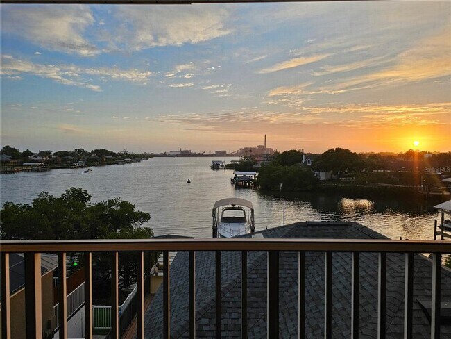 Foto del edificio - 1209 Apollo Beach Blvd