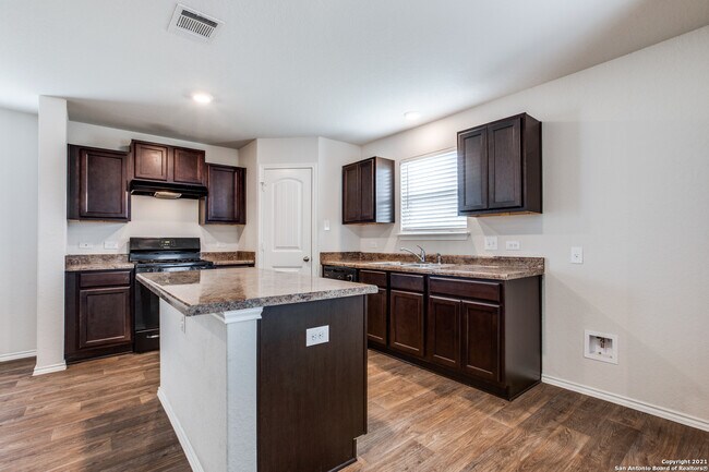 Foto del edificio - 4106 Winterfell Pass