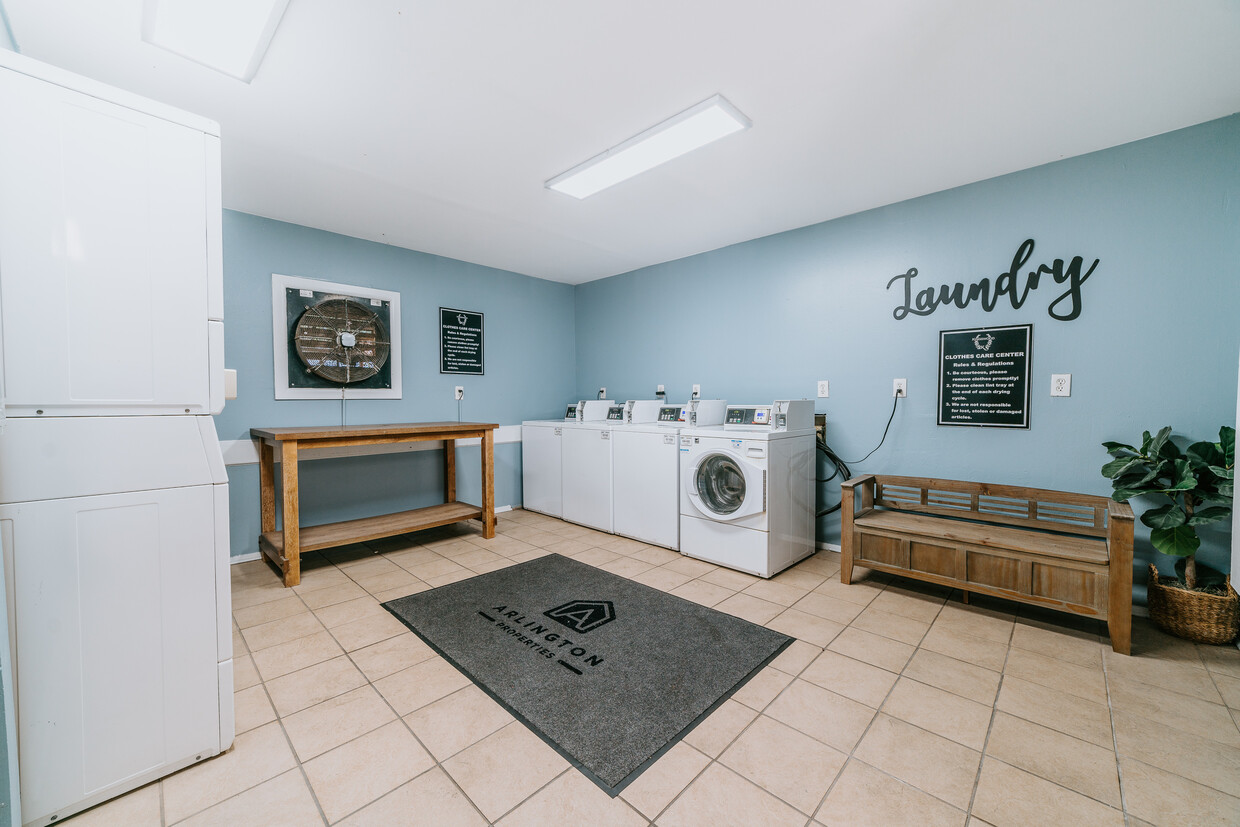 Laundry Care Center - Kingswood Apartments