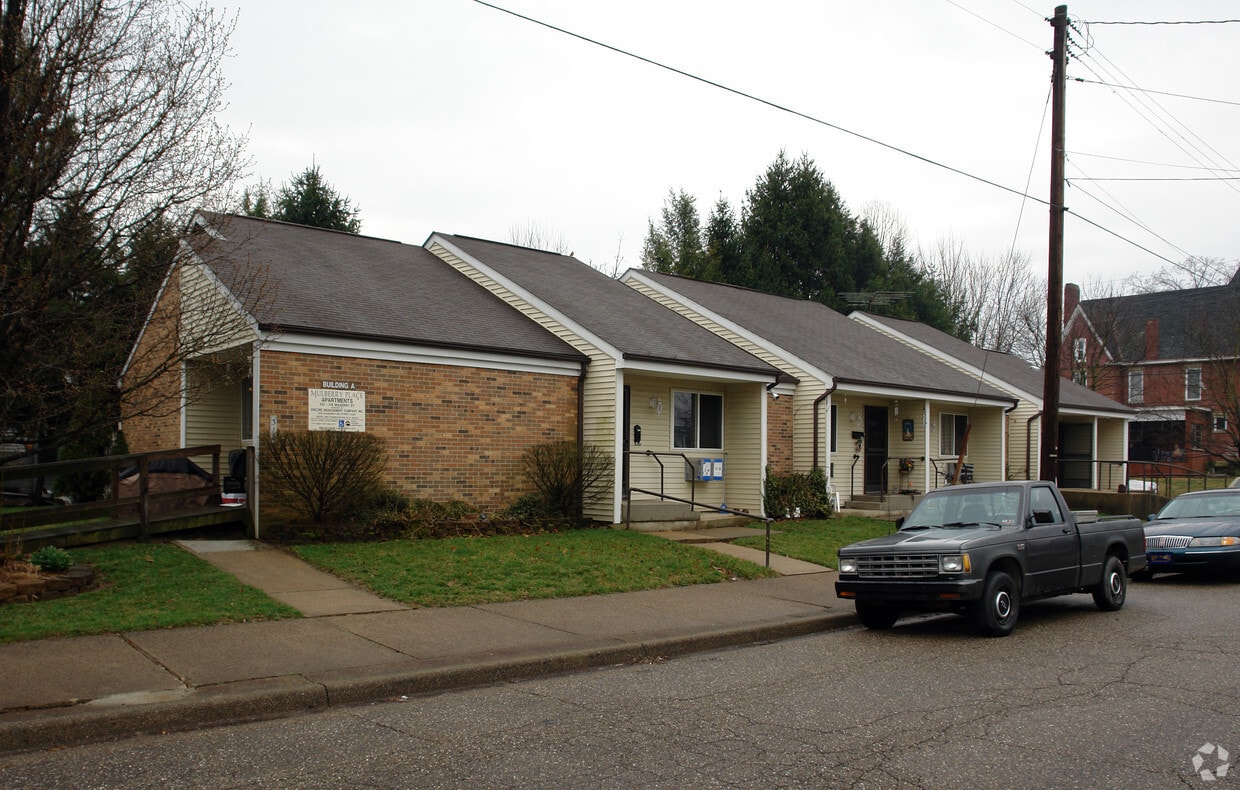 Building A Apartments in Ravenswood, WV
