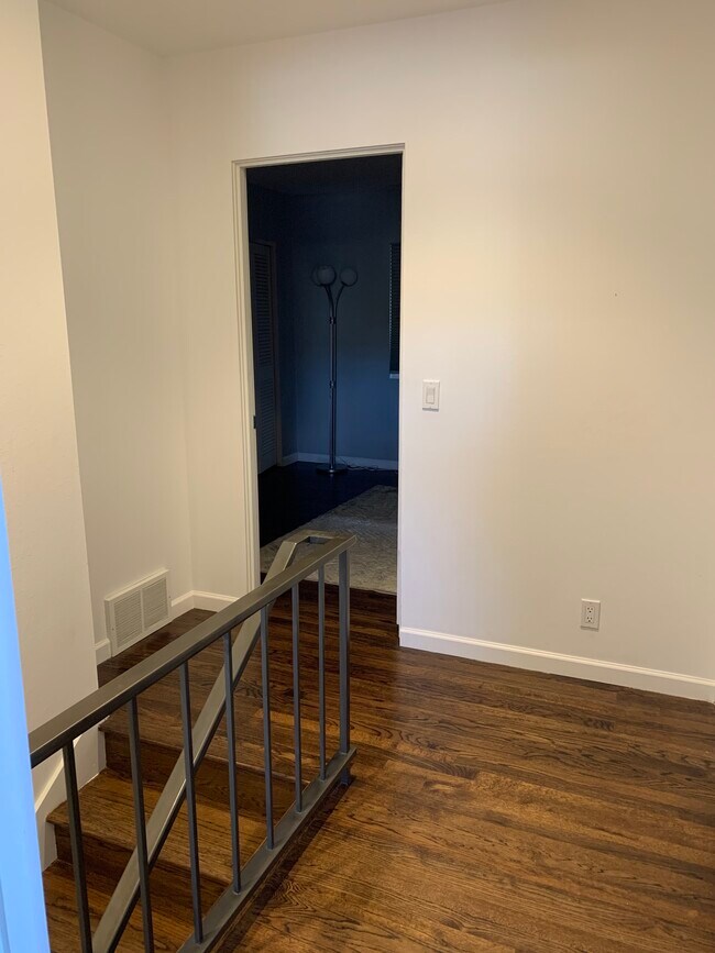 upstairs landing - 5206 Kissing Camels Dr #1