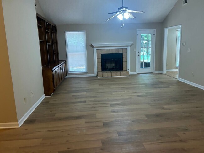 Foto del edificio - 210 Buckeye Ln