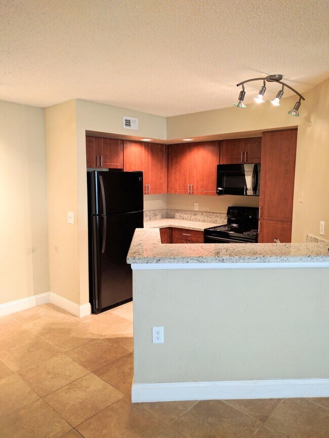 Foto del edificio - 12840 Vista Isles Dr