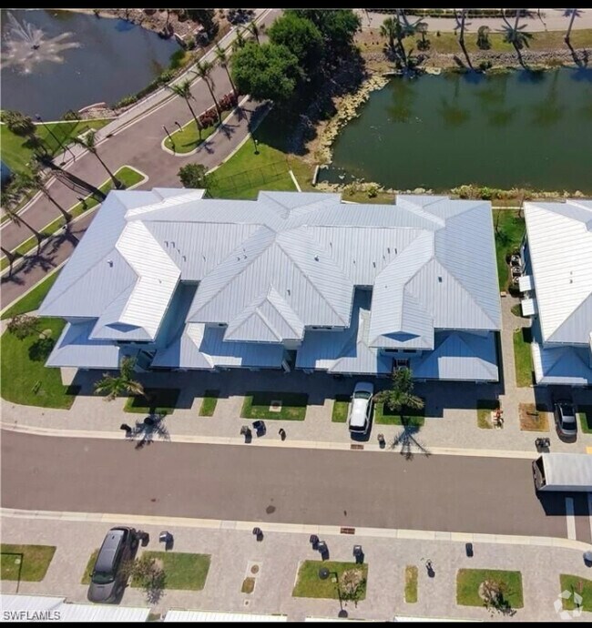 Building Photo - 26330 Coco Cay Cir