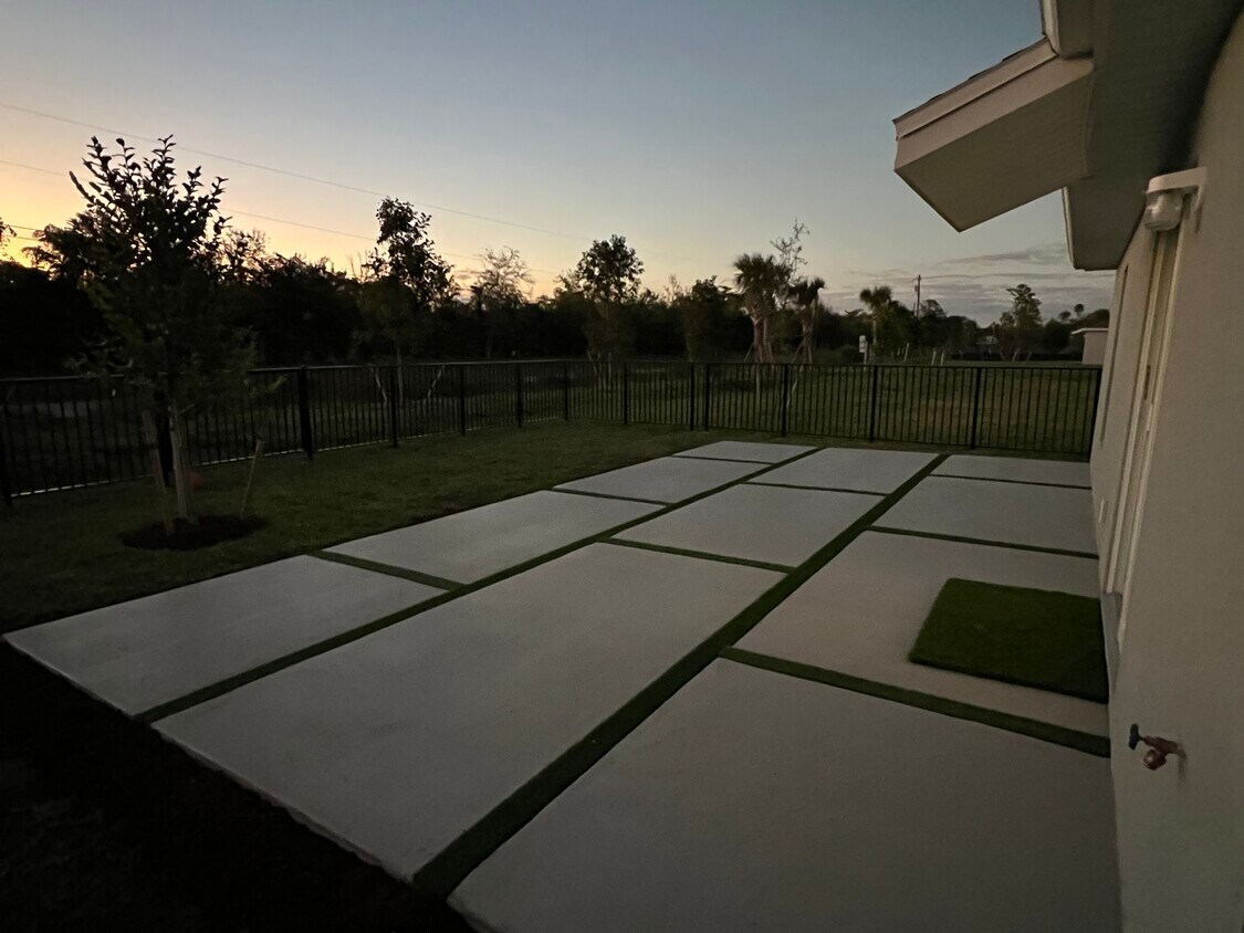 Foto principal - 12100 Stone Pne Ct