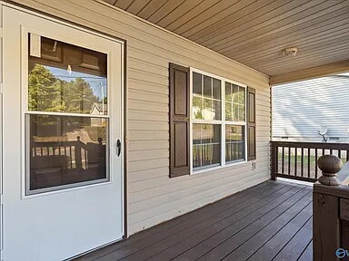 Foto del edificio - Coming soon!!! "Delightful 3-Bed Retreat in Huntsville with Spacious Living - 1101 Sq Ft!"