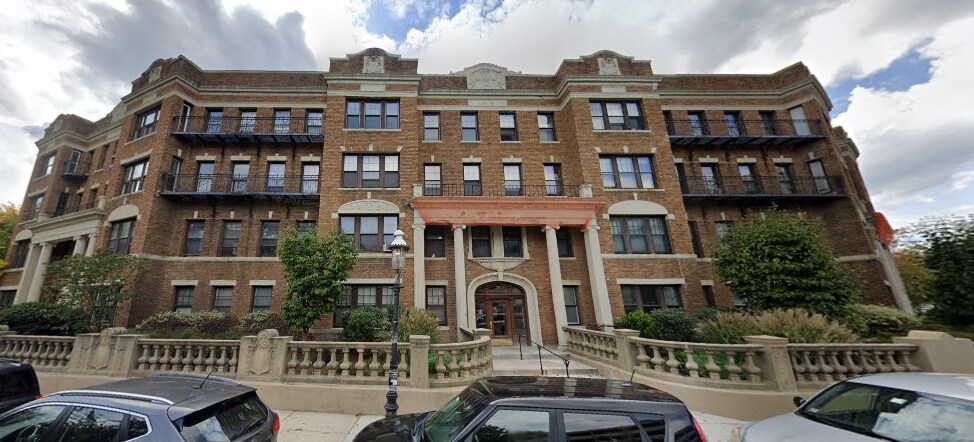 Primary Photo - 28 Sidlaw Rd