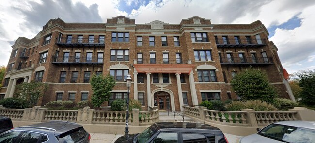 Building Photo - 28 Sidlaw Rd