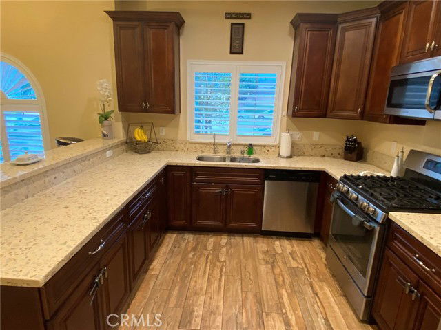 Foto del edificio - 9116 Florence Ave