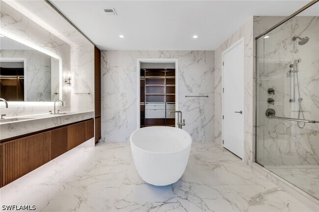 Building Photo - 5100 Seagrass Blvd