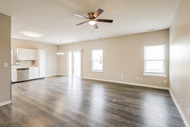 Building Photo - 3550 Limelight Ln