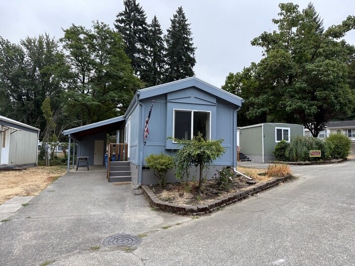 Primary Photo - THREE BEDROOM MOBILE HOME WITH STORAGE