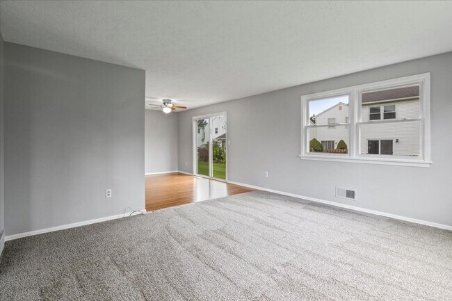 Foto del interior - Summit Knolls Apartments