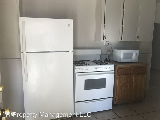 Foto del edificio - 1 br, 1 bath House - 705 W. 5th St