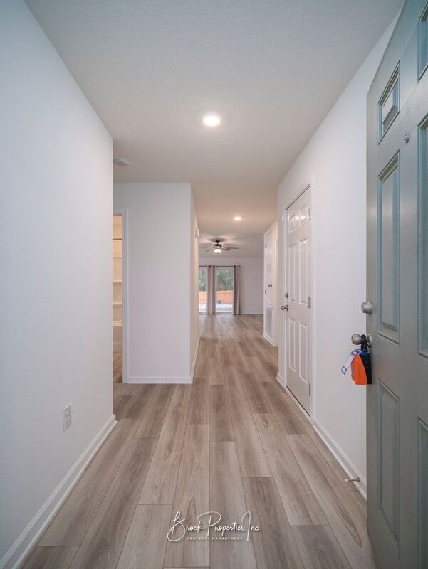 Building Photo - 3541 Conley Dr