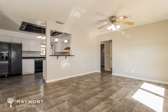 Foto del edificio - 10849 60th Ave N