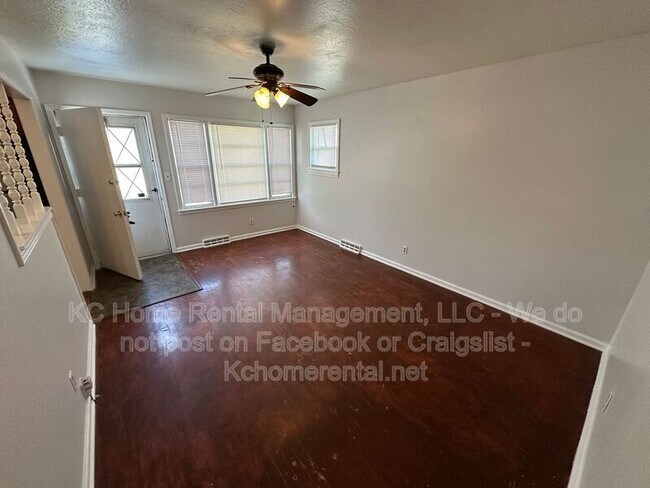 Foto del edificio - 7801 Ozark Rd