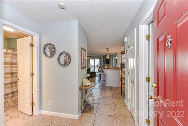Building Photo - 18557 Vineyard Point Ln