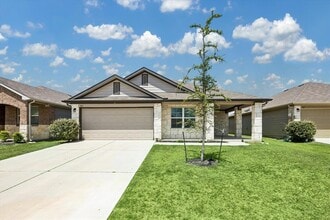 Building Photo - 105 Krause Spgs Dr