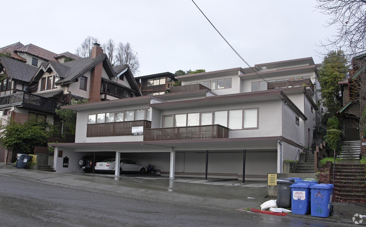 Foto principal - 2337-2329 Prospect St